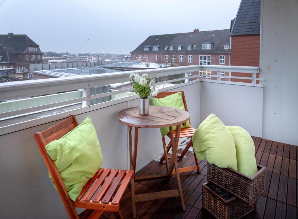 Apartment Ferienwohnung Mitten In 3 *
